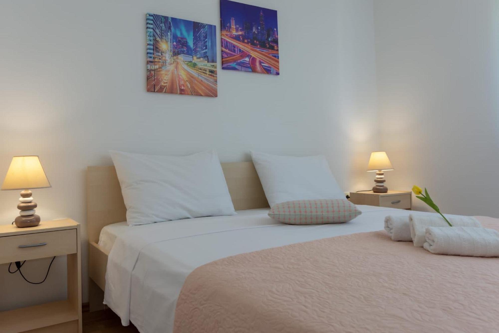 Apartments Pasalic Kaštela 外观 照片